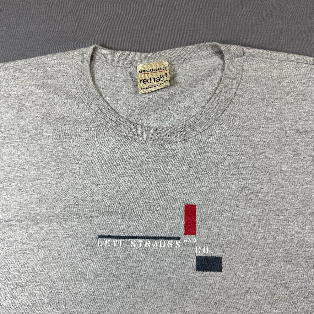 Vintage Y2K Levi Strauss & Co. Graphic T-Shirt Mens XL Gray USA Made
